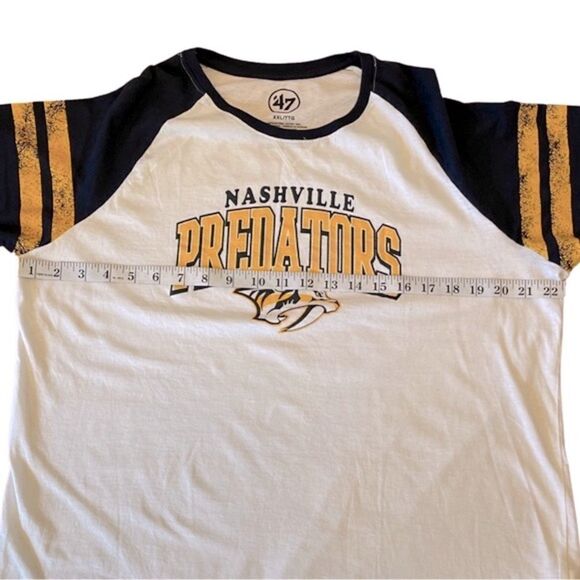 Nashville Predators White Women's Fly Out Raglan T-Shirt by '47 • XXL - Picture 10 of 11